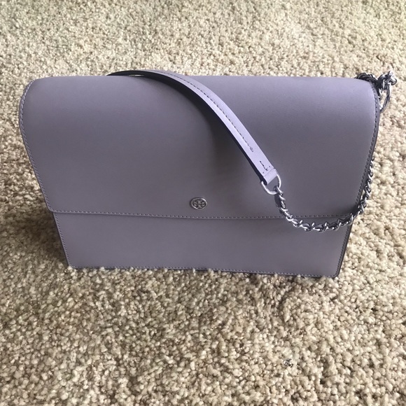 Tory Burch Handbags - Tory Burch Robinson Large bag